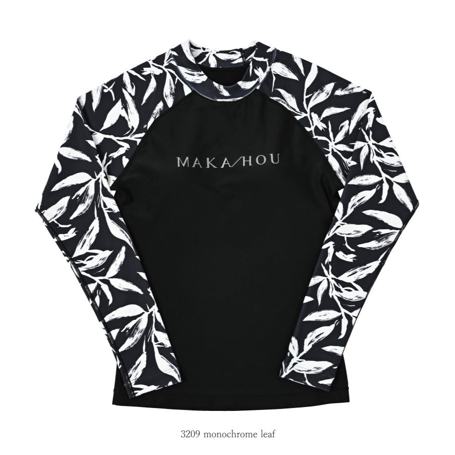 インナーブラ付きラッシュガード / Rash Guard with Pad #インナーブラ付きでビキニいらず。大人の“映え×機能”ラッシュガード。
