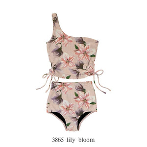 3865 lily bloom (リリーブローム)