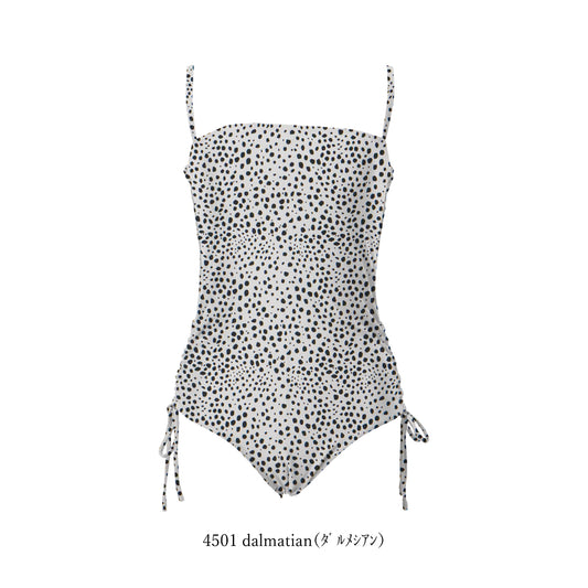 ワンピース水着 / One-piece
