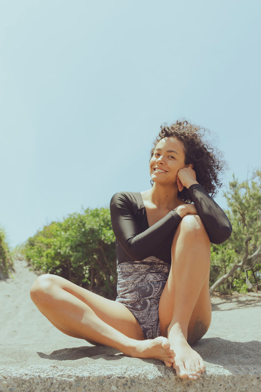 #冬の必須アイテム《あったか水着》長袖付き インナースーツ/ 裏起毛 / 秋冬兼用水着