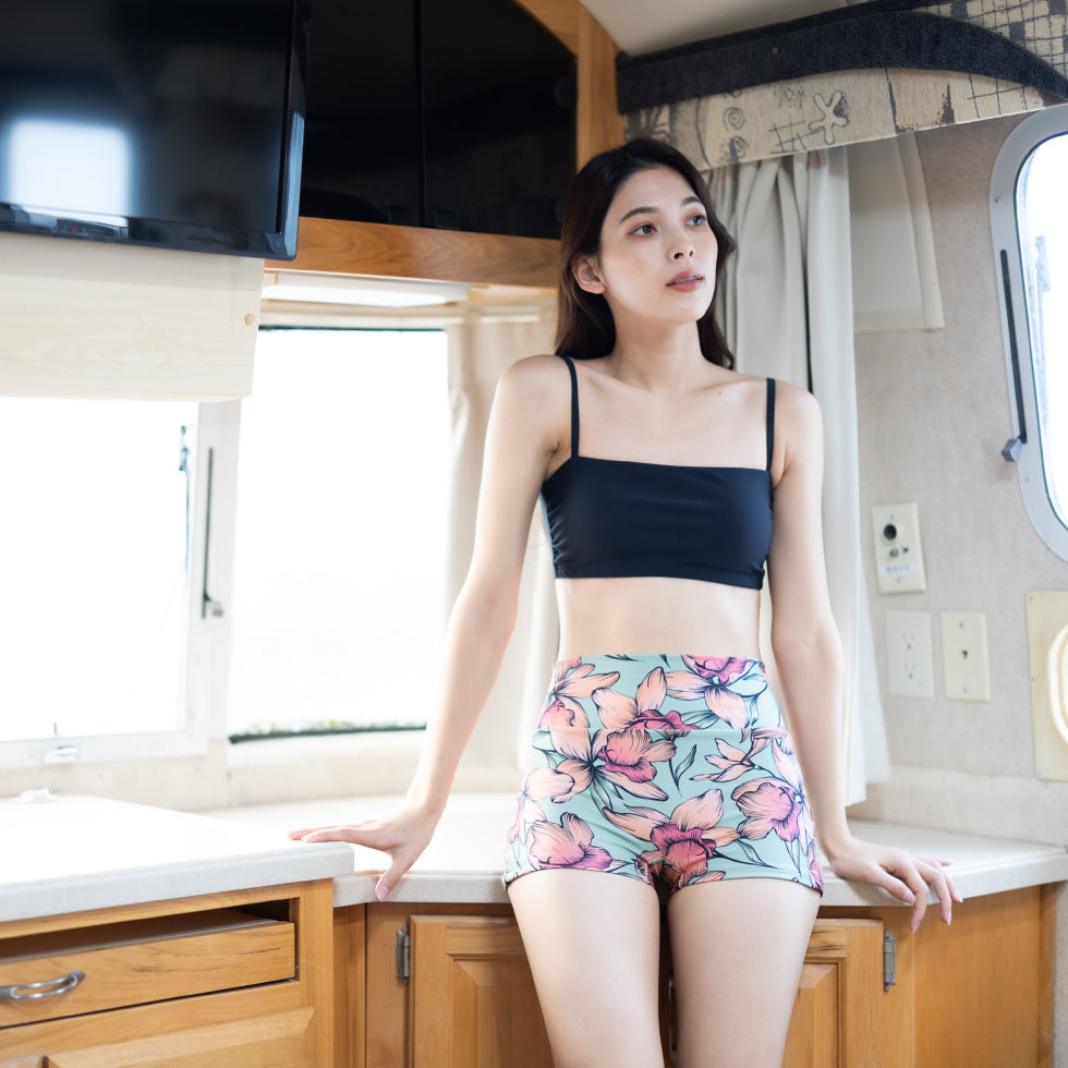 ハイウエストショートパンツ / High waist short pants #お腹も心も、すっぽり包み込む安心感。