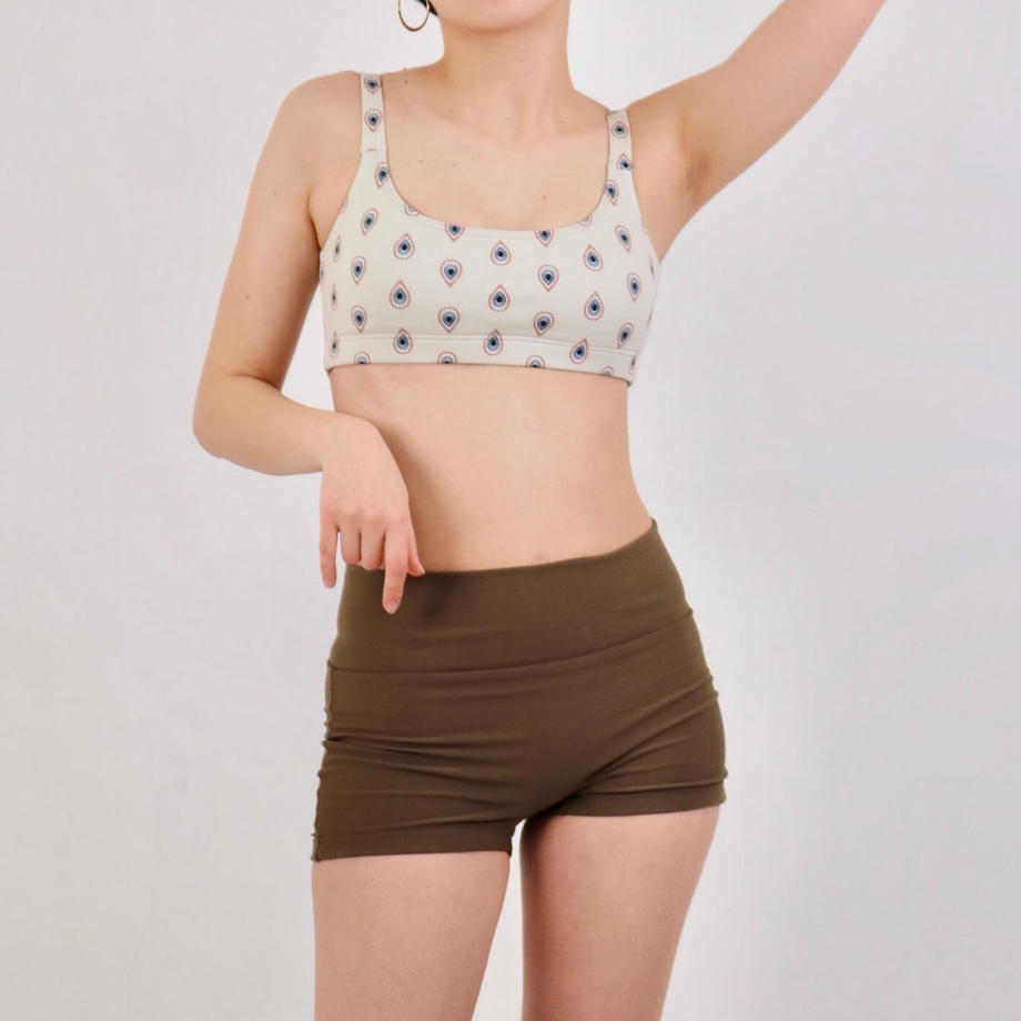 ハイウエストショートパンツ / Highwaist short pants #大人の肌になじむ落ち着いた無地カラー