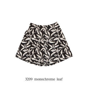 3209 monochrome leaf(モノクロリーフ)