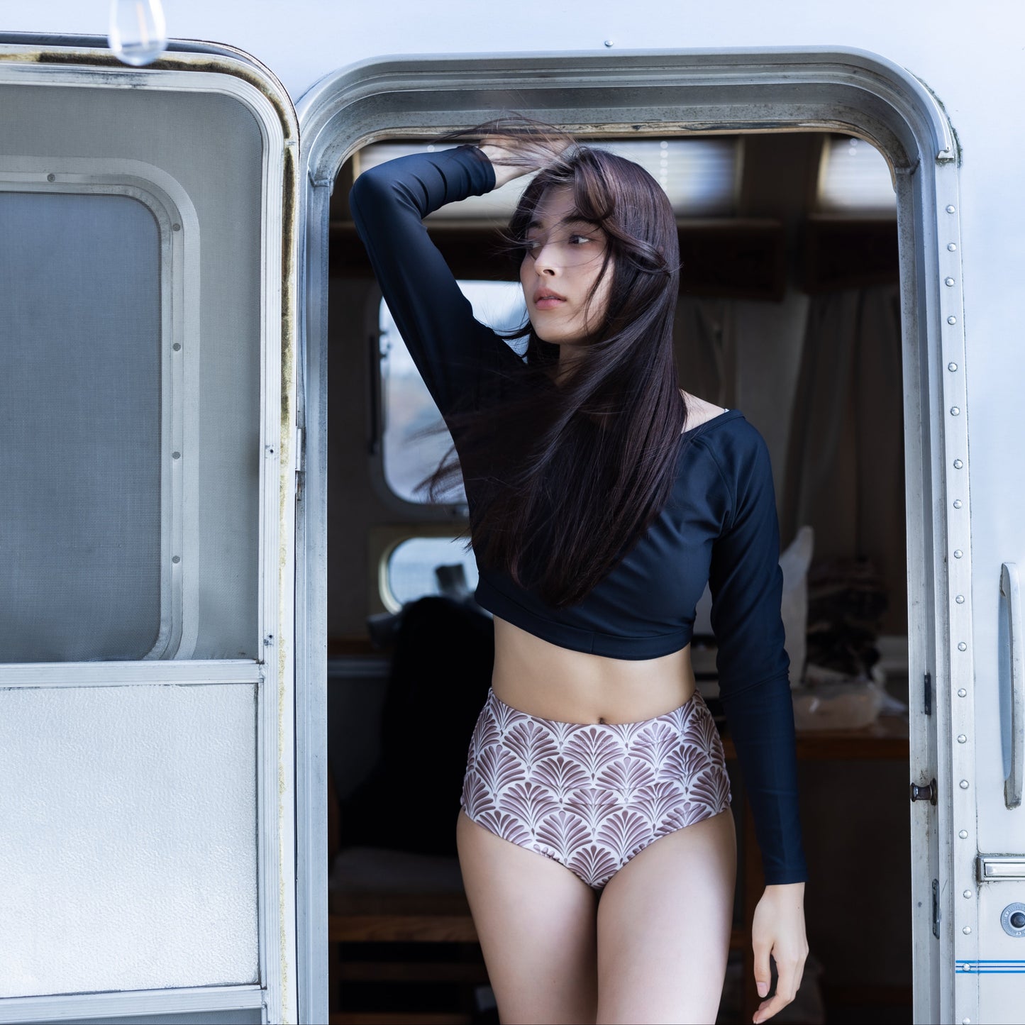 バックリボンラッシュガード / Back ribbon Rashguard