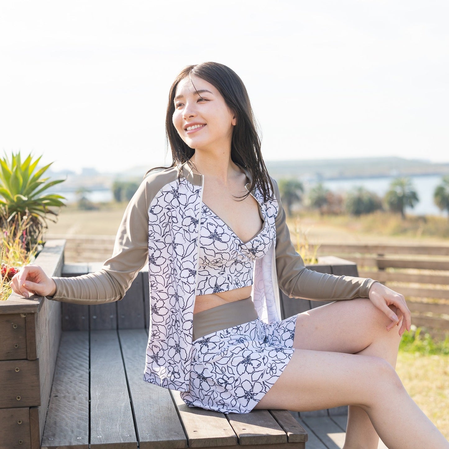 前ZIPラッシュガード / Zip Rash Guard　#前開きファスナーで脱ぎ着が簡単！