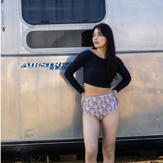 【25SS 新柄追加】ハイウエストビキニパンツ MAKA-HOU Surf　Ｈigh waist  Bikini pants　品番：40W02