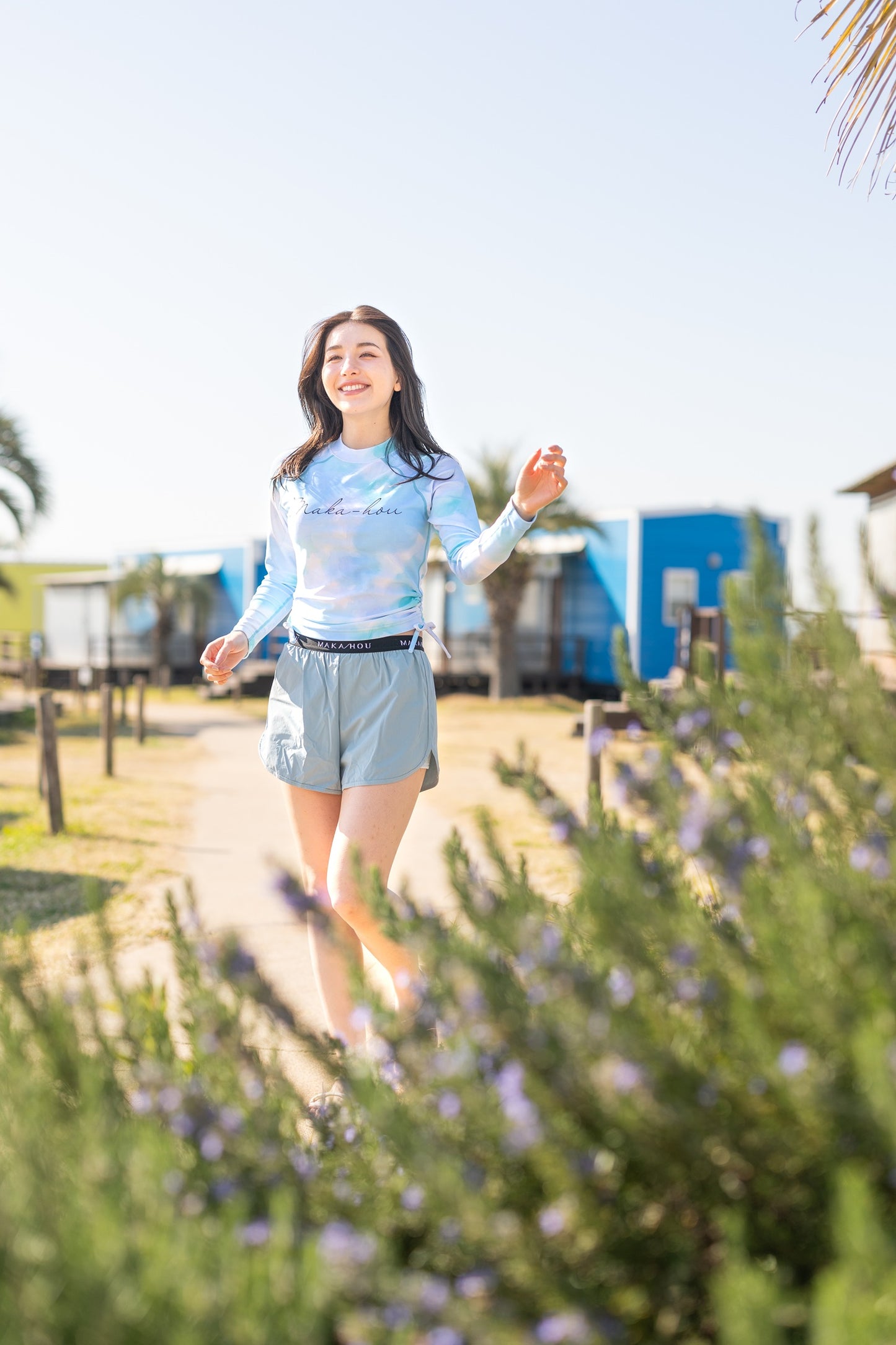 ドロストラッシュガード / Drawstring Rashguard　＃ビキニいらずも、ビキニ合わせも。計算された大人の一枚。