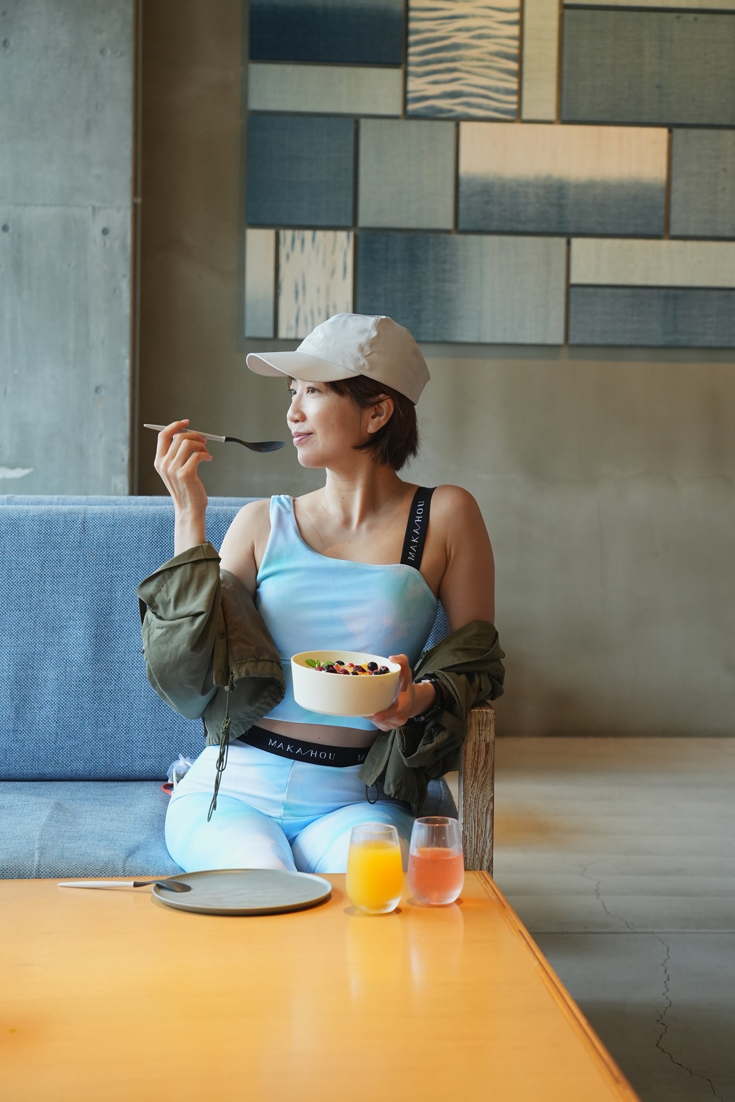 マーブルスポーツブラ / Marble Sports Bra　#スポーティなのに上品。大人のためのワンショルダースポブラ