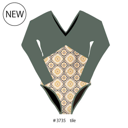 Warm swimsuit (with sleeves) / Can be used as an inner suit / For autumn and winter / Fleece lining
